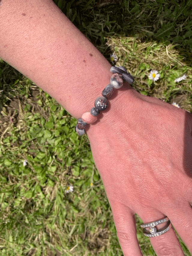 Bracelet Pierres - Nuances de noir et rose Pailleté