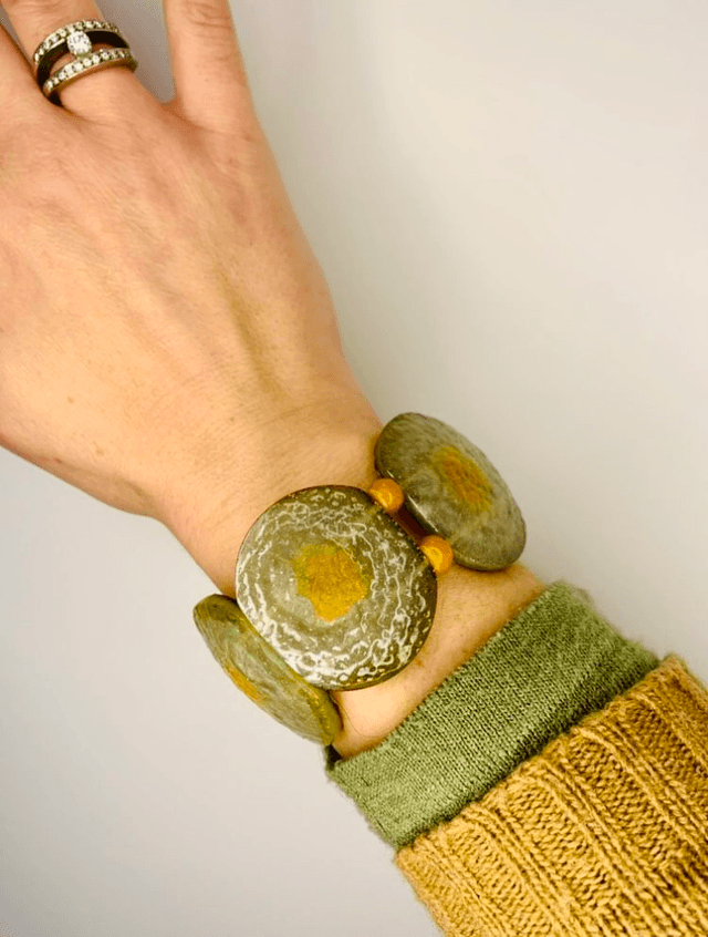 Bracelet Skiny - nuances vert doré